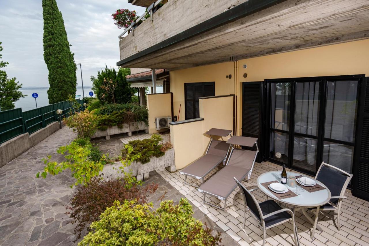 Lake Apartment Primea シルミオーネ エクステリア 写真
